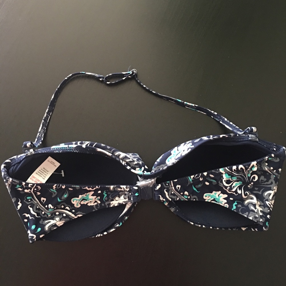 NWT Matching Bikini Set - Picture 4 of 6